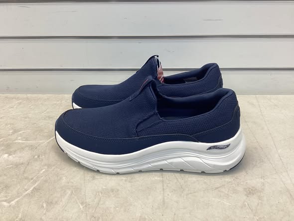 Skechers Men's Arch Comfort Flex Sneaker - Size 10