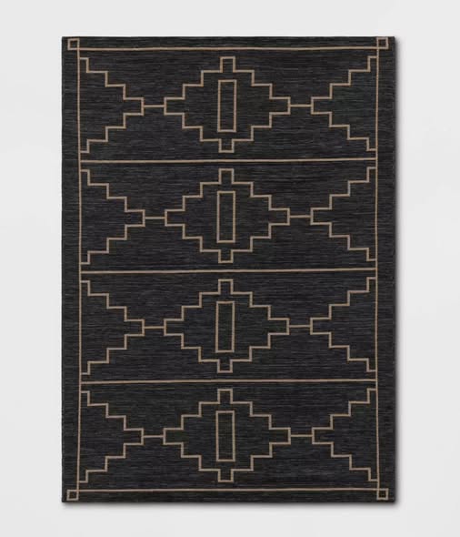Threshold Linear Stepped Diamonds Print Outdoor Area Rug in Black 5'x7'