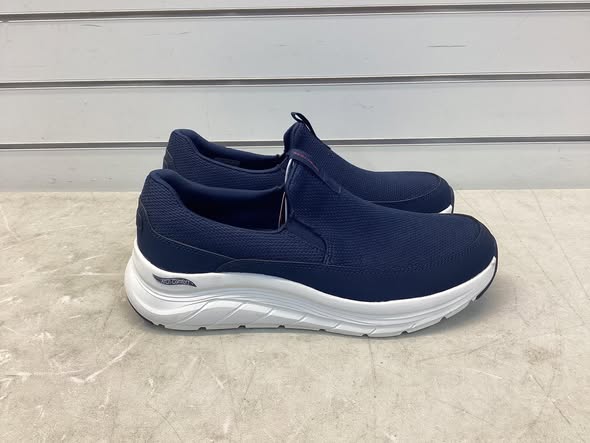 Skechers Men's Arch Comfort Flex Sneaker - Size 10