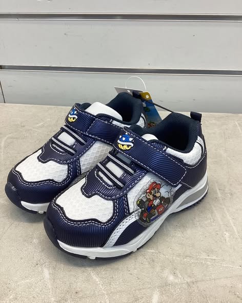 super Mario Toddler Boys Light-Up Athletic Sneaker size 8