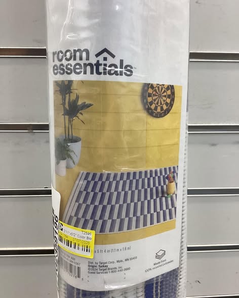 Room Essentials 4'x6' Wide Stripe Rectangular Woven Outdoor Area Rug in Blue