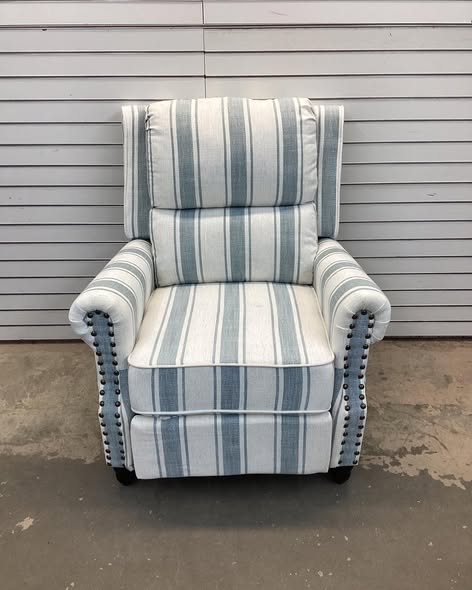 Ameiah Upholstered Farmhouse Blue Stripped Manual Push Back Recliner with Solid Wood Legs