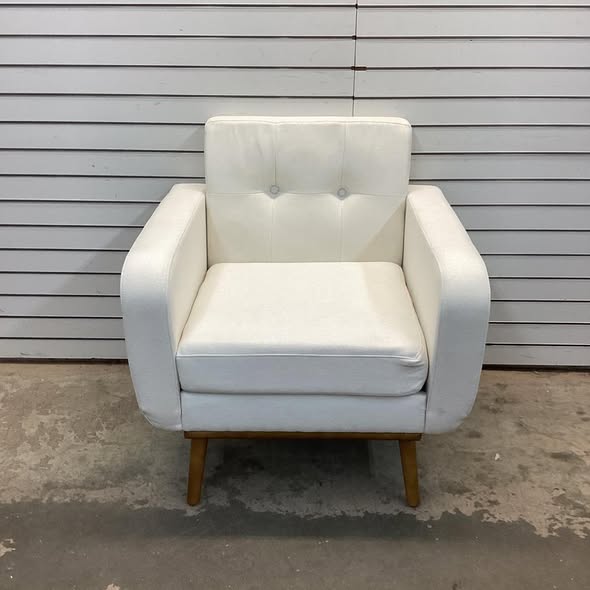 Tufted-Fabric-Upholstered-Accent Chair