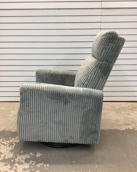 Hulbard 26.77'' Wide Modern Luxury Corduroy Upholstered Swivel Arm Accent Chair 26.8"