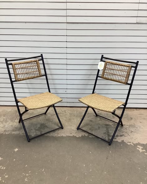 Threshold Southport 2 pk Patio Folding Chairs Beige