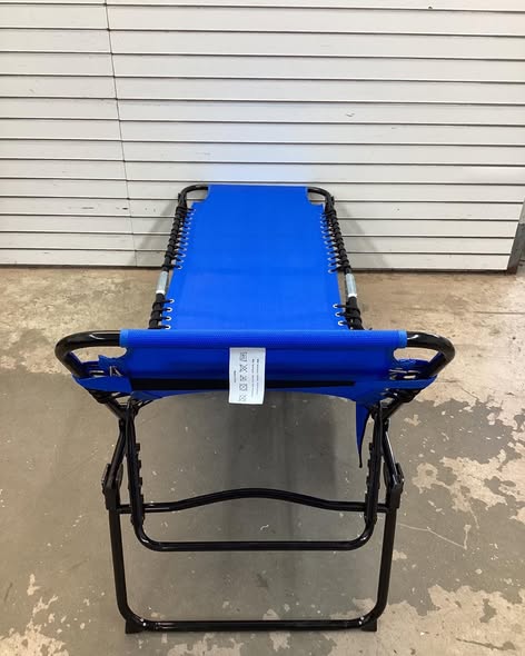 Portable Reclining Chaise Lounge Chair - 5-Position Adjustable Backrest, Removable Pillow & Side Pocket, Folding Sun Lounger