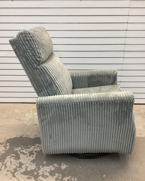 Hulbard 26.77'' Wide Modern Luxury Corduroy Upholstered Swivel Arm Accent Chair 26.8"