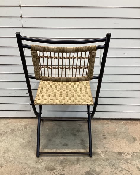 Threshold Southport 2 pk Patio Folding Chairs Beige