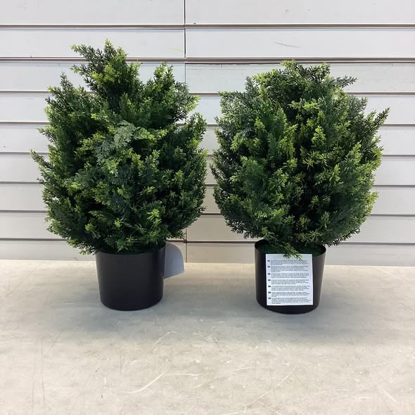 Brand new Costway 22'' Artificial Cedar Topiary Ball Tree 2-Pack Faux Shrub Bush Trees for Decor