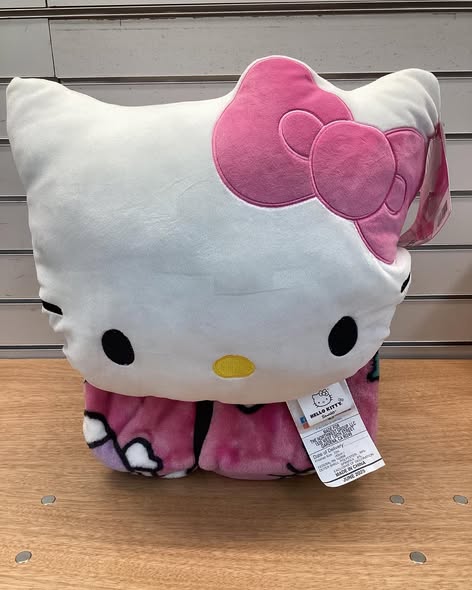 Hello Kitty Hand Warmer and Throw Blanket Set
