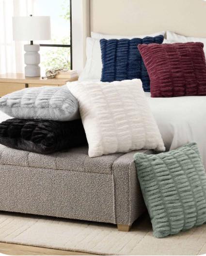 Member's Mark 2-Pack Ruched Faux Fur Decorative Pillows, 22" x 22"