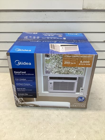 Midea 6,000 BTU Window AC Cools up to 250 sq. ft. with Remote, Sleep Mode, Timer, Drain Hose and Wi-Fi in White