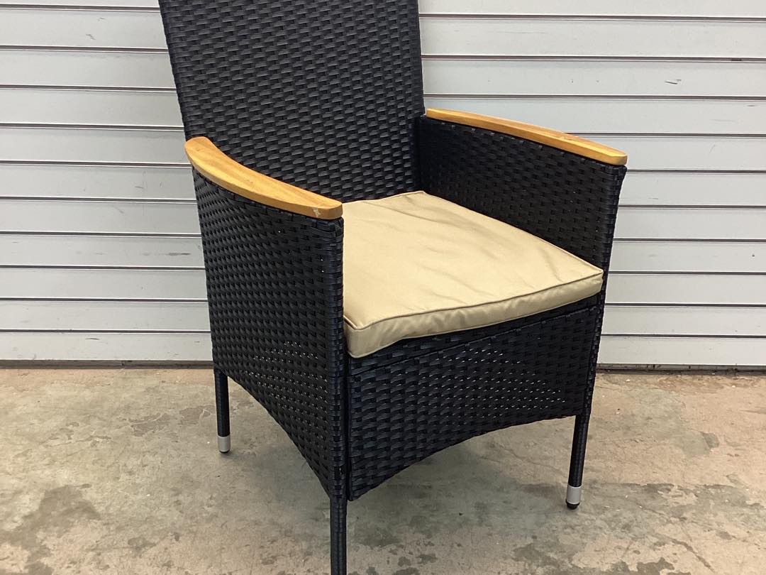 Set of 4 Rattan Black Iron Frame Dining Chair with Beige Solid Seat