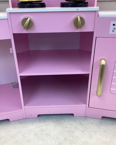 Costway Pretend Play Kitchen for Kids Toddler Aged 3+ Wooden Toy Set with Range Hood Pink