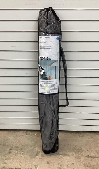 Room Essentials 7.5' Round Outdoor Patio Market Umbrella in Grey