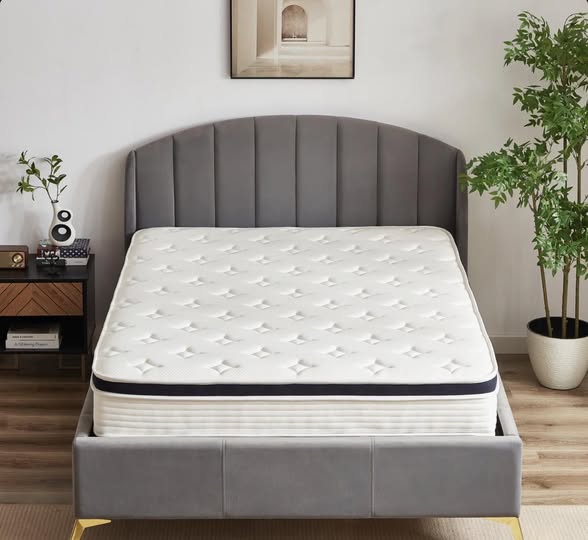 10-Inch Medium Firm Gel Memory Foam and Pocketed Coil Hybrid Mattress – Luxurious Comfort Pillow Top King Size