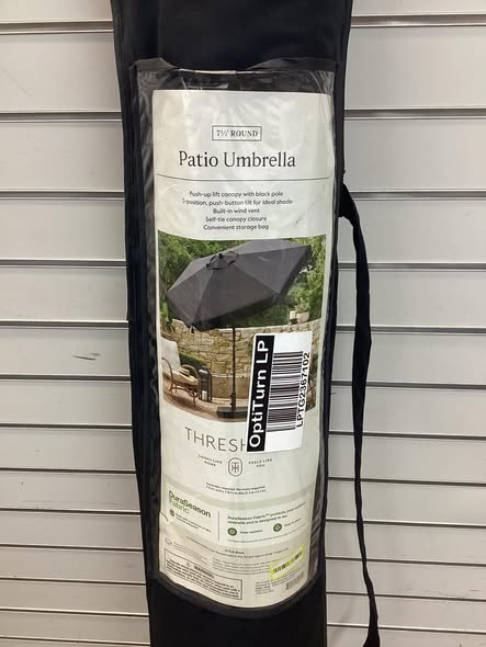 Threshold 7.5 ft Patio Umbrella Black Canopy Vented
