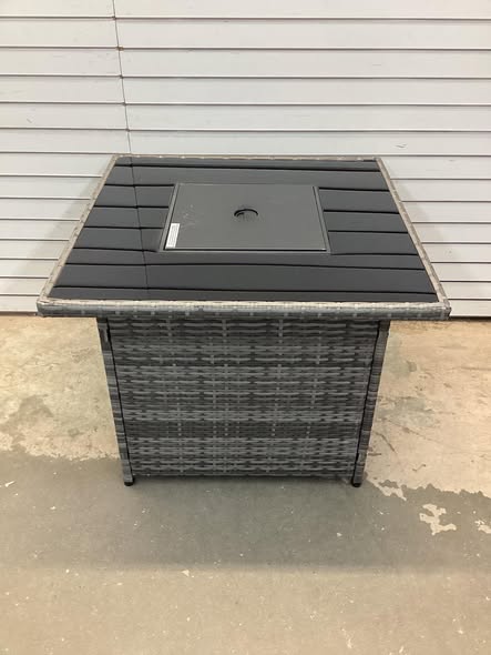 32” Square 50,000 BTU Propane Fire Table