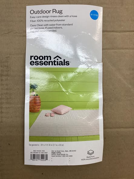 Room Essentials 9’ x 12‘ Outdoor Area Rug - Tan Geometric