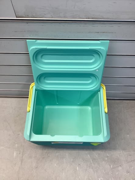 14 Cans/10qt Hard Sided Cooler - Sun Squad™ Green: 20% Recycled Plastic, Polypropylene Liner