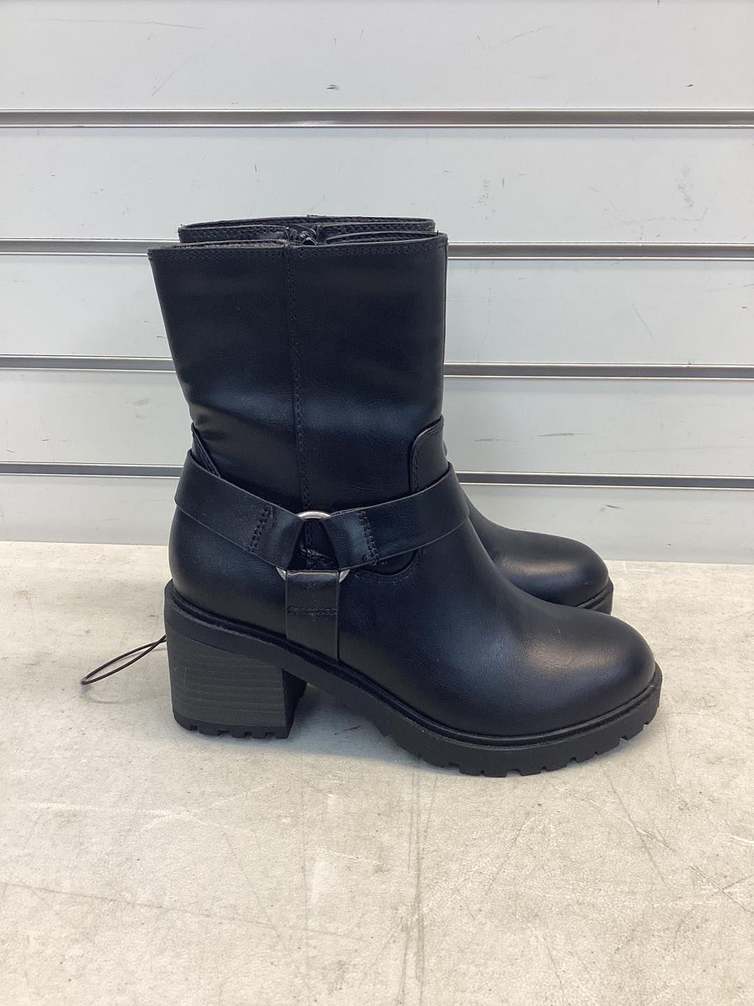 Universal Thread Women's Greyson Combat Boots - Size 6 1/2