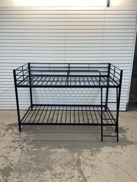 Metal Bunk Bed Twin Over Twin