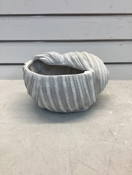 Threshold Medium Shell Ceramic Planter 6.7"x8.7"