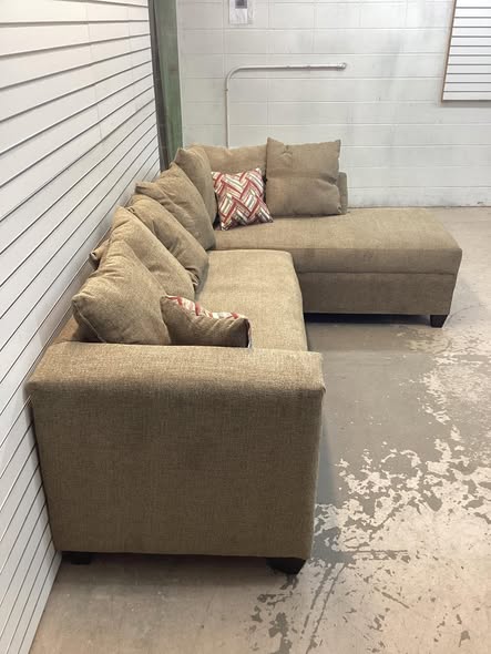 Brand New Fabric L-shaped Sectional with Pillows
