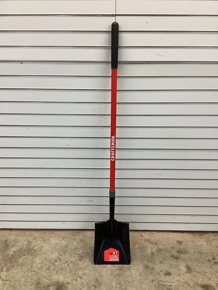CRAFTSMAN 55-in Fiberglass Handle Transfer Shovel