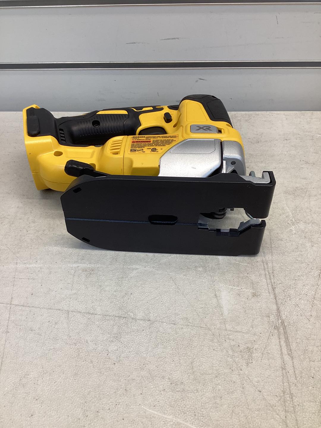 DEWALT XR Jig Saw and Router 20-Volt Max Brushless Power Tool Combo Kit