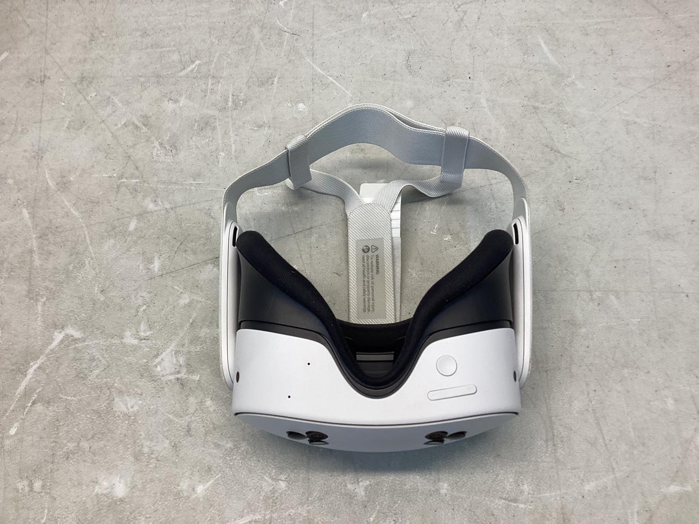 Meta Quest 3S 128GB + Compact Carrying Case -  Lightly Used