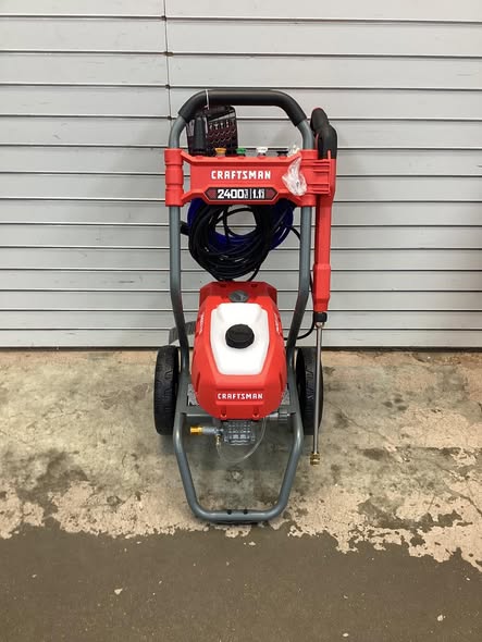 CRAFTSMAN 2400-PSI 1.1-GPM Cold Water Electric Pressure washer with 5 Spray Tips