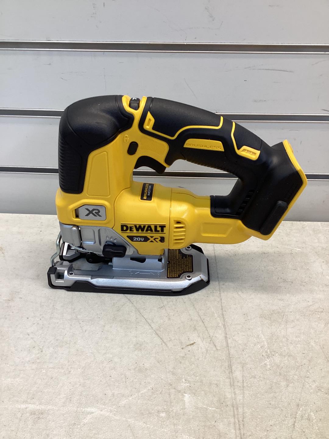 DEWALT XR Jig Saw and Router 20-Volt Max Brushless Power Tool Combo Kit