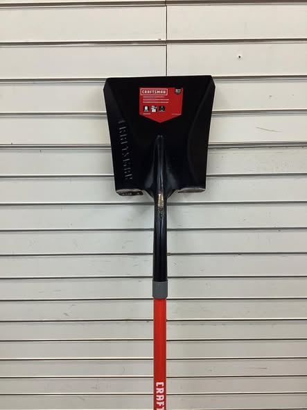 CRAFTSMAN 55-in Fiberglass Handle Transfer Shovel