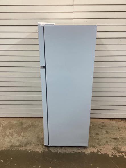 Frigidaire 7.2 cu. ft. Retro Top Freezer Refrigerator in white with Chrome Handle and Trim