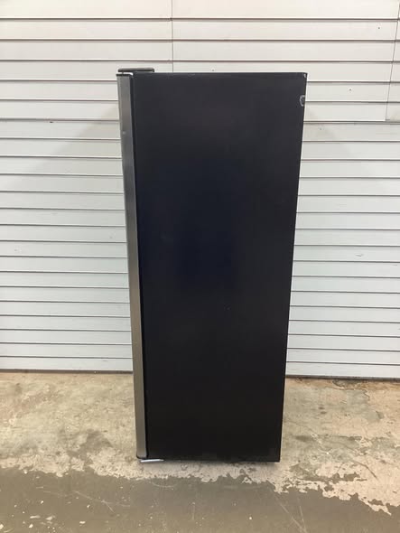Frigidaire Gallery 7 cu. ft. Upright Convertible Fridge/Freezer