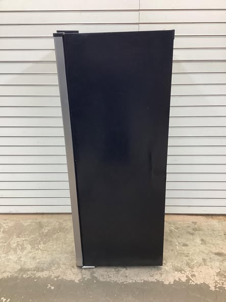 Frigidaire 7.0 cu. ft. Upright Convertible Fridge/Freezer in Stainless Look