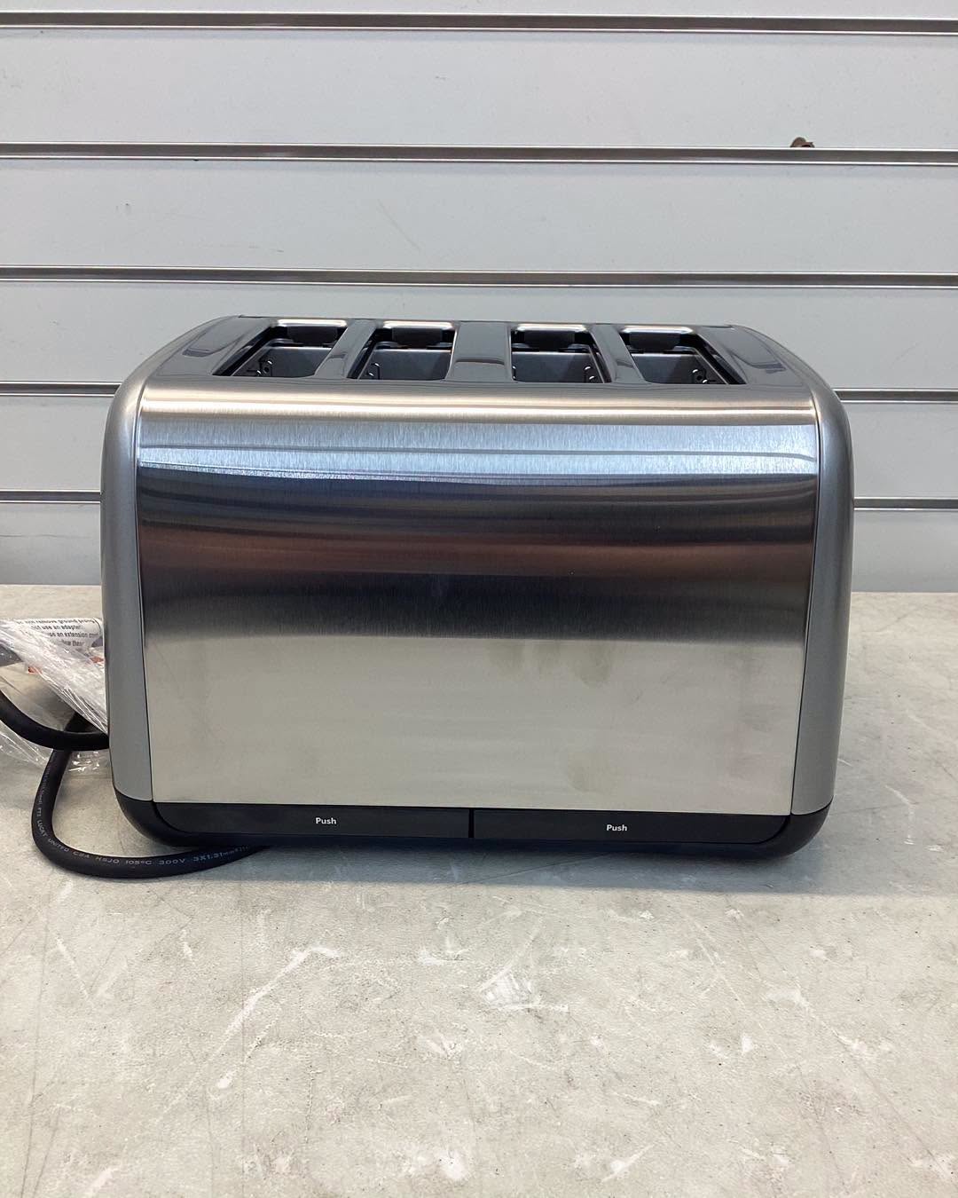KitchenAid 4-Slice Toaster with Manual High-Lift Lever