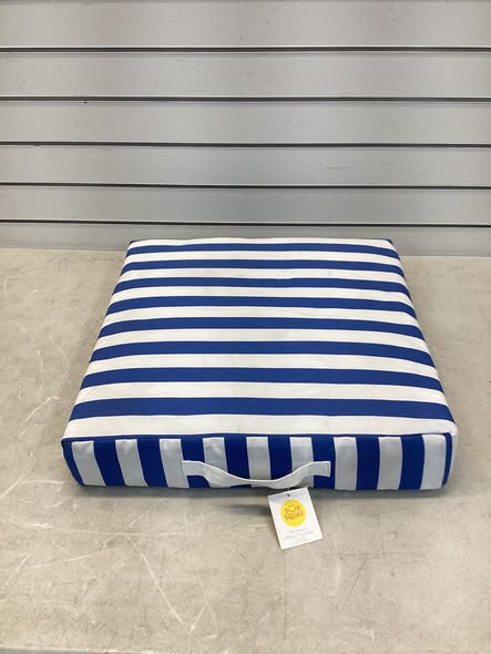 Sun Squad Outdoor Floor Cushion