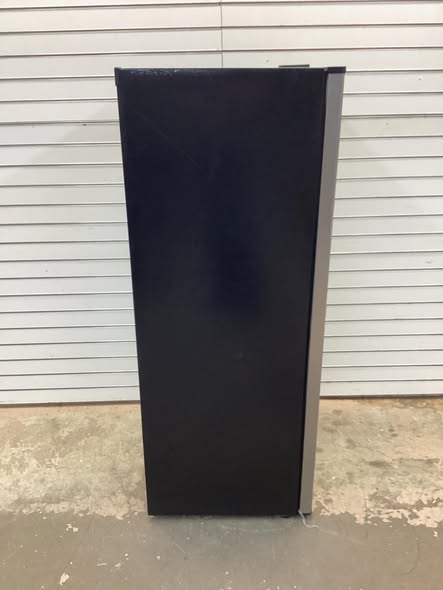 Frigidaire 7.0 cu. ft. Upright Convertible Fridge/Freezer in Stainless Look