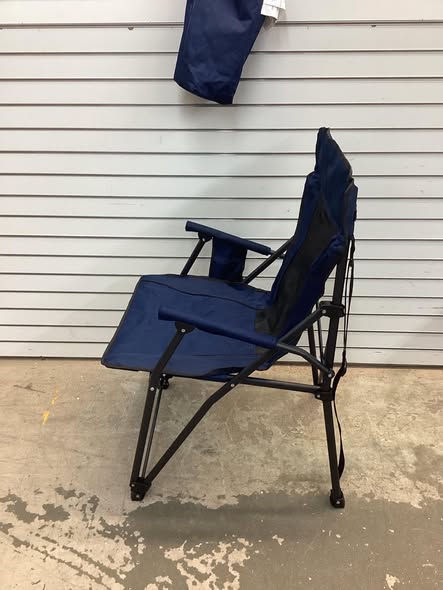 Member's Mark Adult Hard Arm Chair
