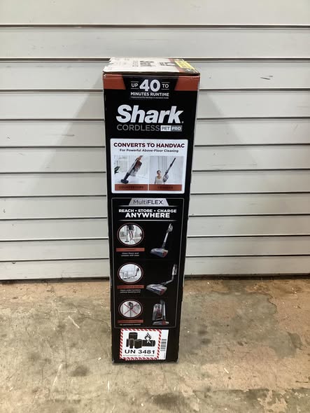 Shark Pet Pro Cordless Stick Vacuum with PowerFins and MultiFLEX