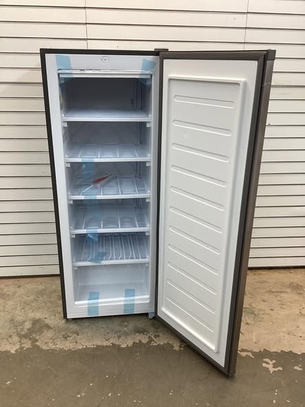 Frigidaire Gallery 6.5 cu. ft. Upright Freezer