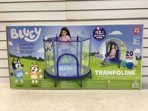 Bluey 4' Kids Trampoline with Soft Play Balls
