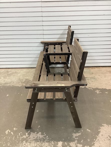 Outdoor Fir Wood Bench with Foldable Middle Table