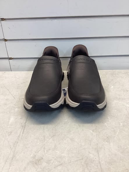 Skechers Men's Hands Free Swift Fit Sneaker Size 10.5