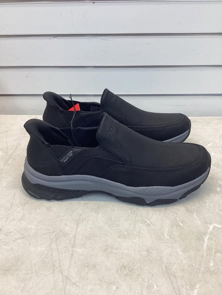Skechers Men's Hands Free Swift Fit Sneaker Size 12
