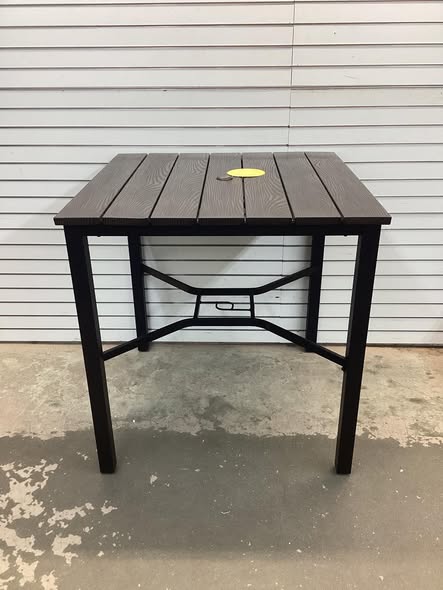 Beacon Park High-Dining Slat Outdoor Table
