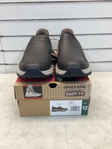 Skechers Men's Hands Free Swift Fit Sneaker Size 12
