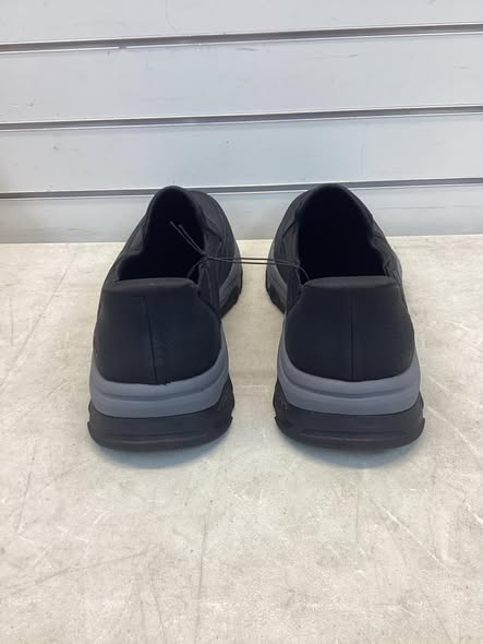 Skechers Men's Hands Free Swift Fit Sneaker Size 12